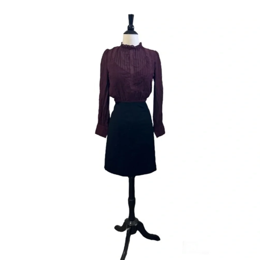 CHANEL boutique skirt